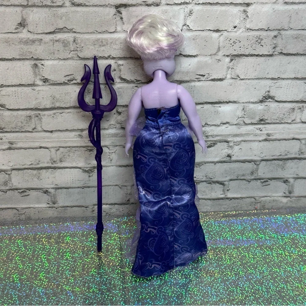 Disney Princess Villains Ursula Fashion Doll Accessory Removable Clothes Staff